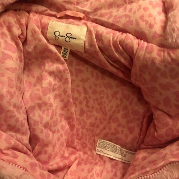 Jessica Simpson Baby Girls Warm and Fluffy Faux Fur Pram with Character Hood. - Picture 7 of 11